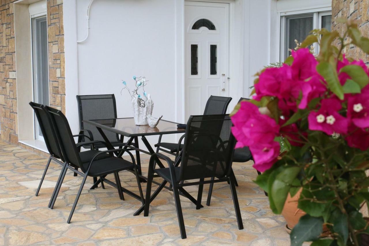 S&S Pura Vida Apartment Paliouri Exterior photo